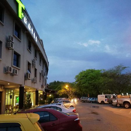 T+ Hotel סונגאי פטאני מראה חיצוני תמונה